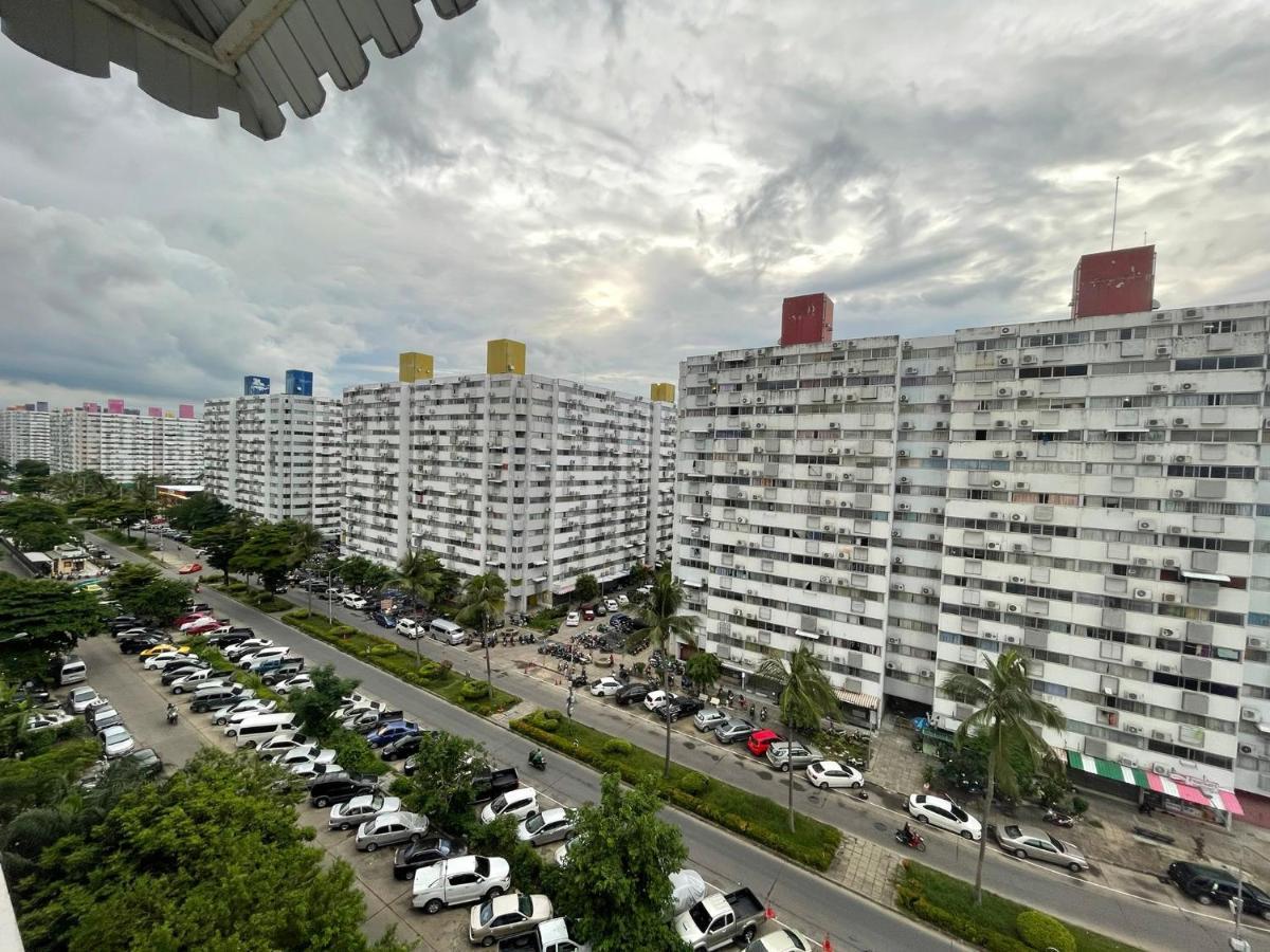Popular Condo เมืองทองธานี Pak Kret Exterior photo